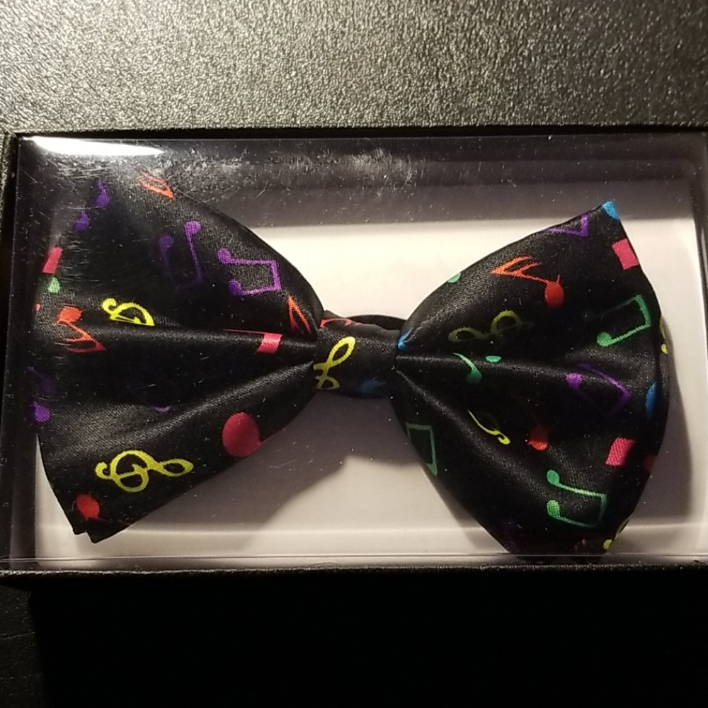 NWT Black with colored music notes bow tie